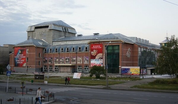 Музыкальный театр барнаул фото Музыкальный театр барнаул фото